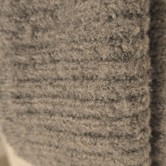 Steve Madden Beanie - Picture 8 of 9